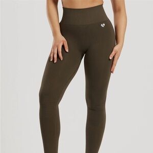 Women’s Best, Power Seamless Leggings, NWT, Medium